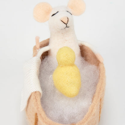 Bathtub Felt Mouse Critter
