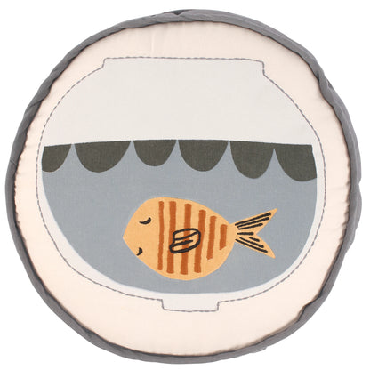 Goldie the Goldfish Round Throw Pillow