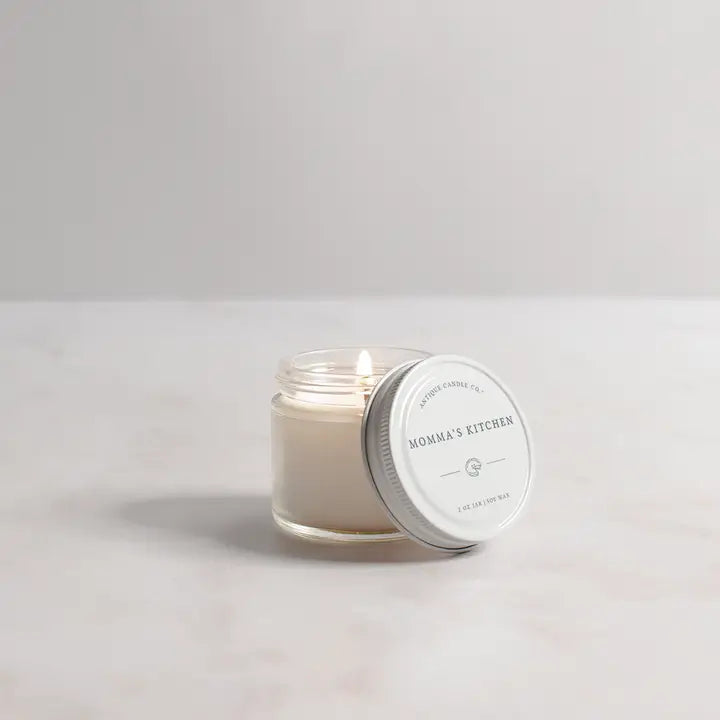 Momma's Kitchen - Antique Candle Co