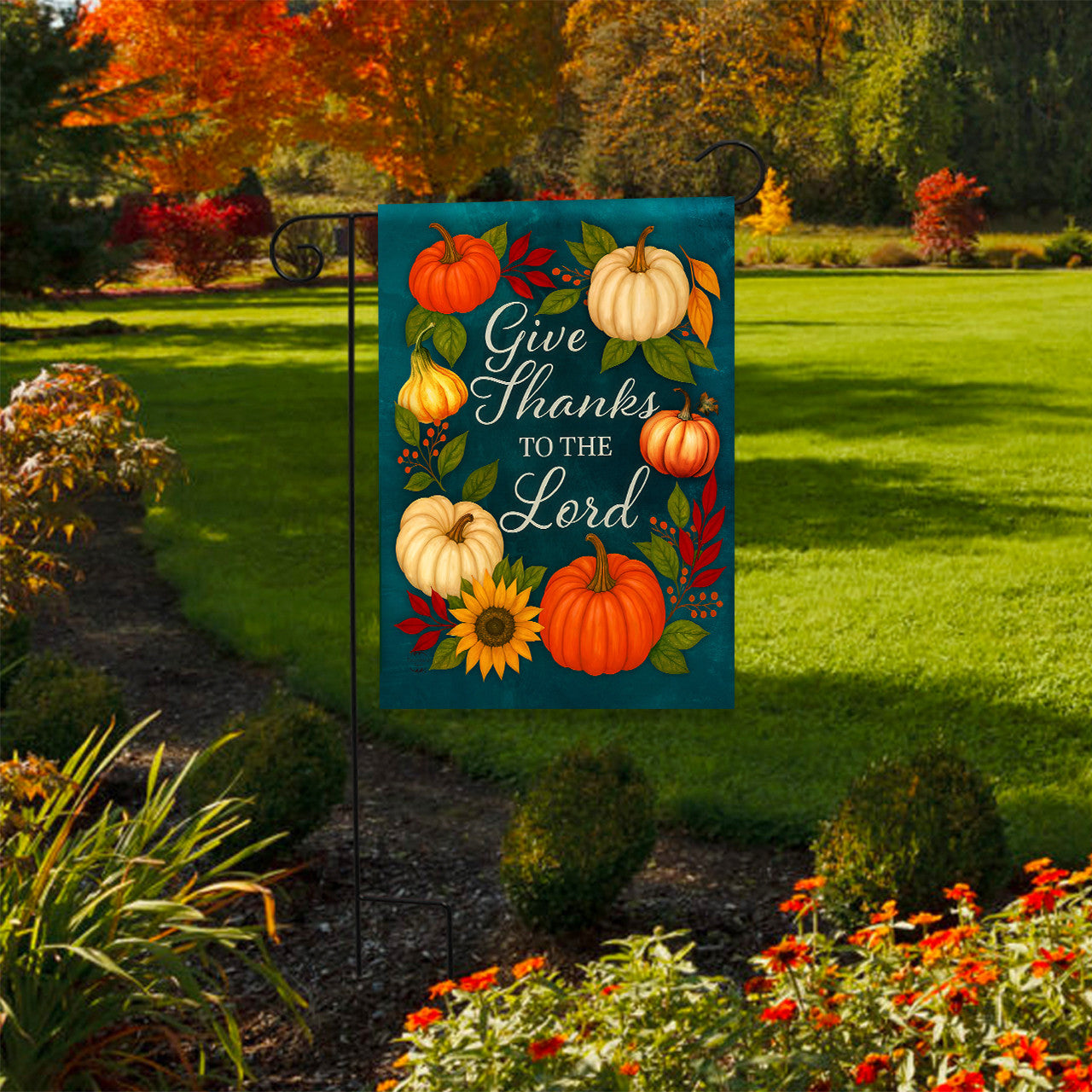 Give Thanks To the Lord Garden Flag