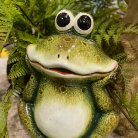 Hopper the Frog Statuary