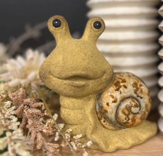 Selma the Snail Statuary