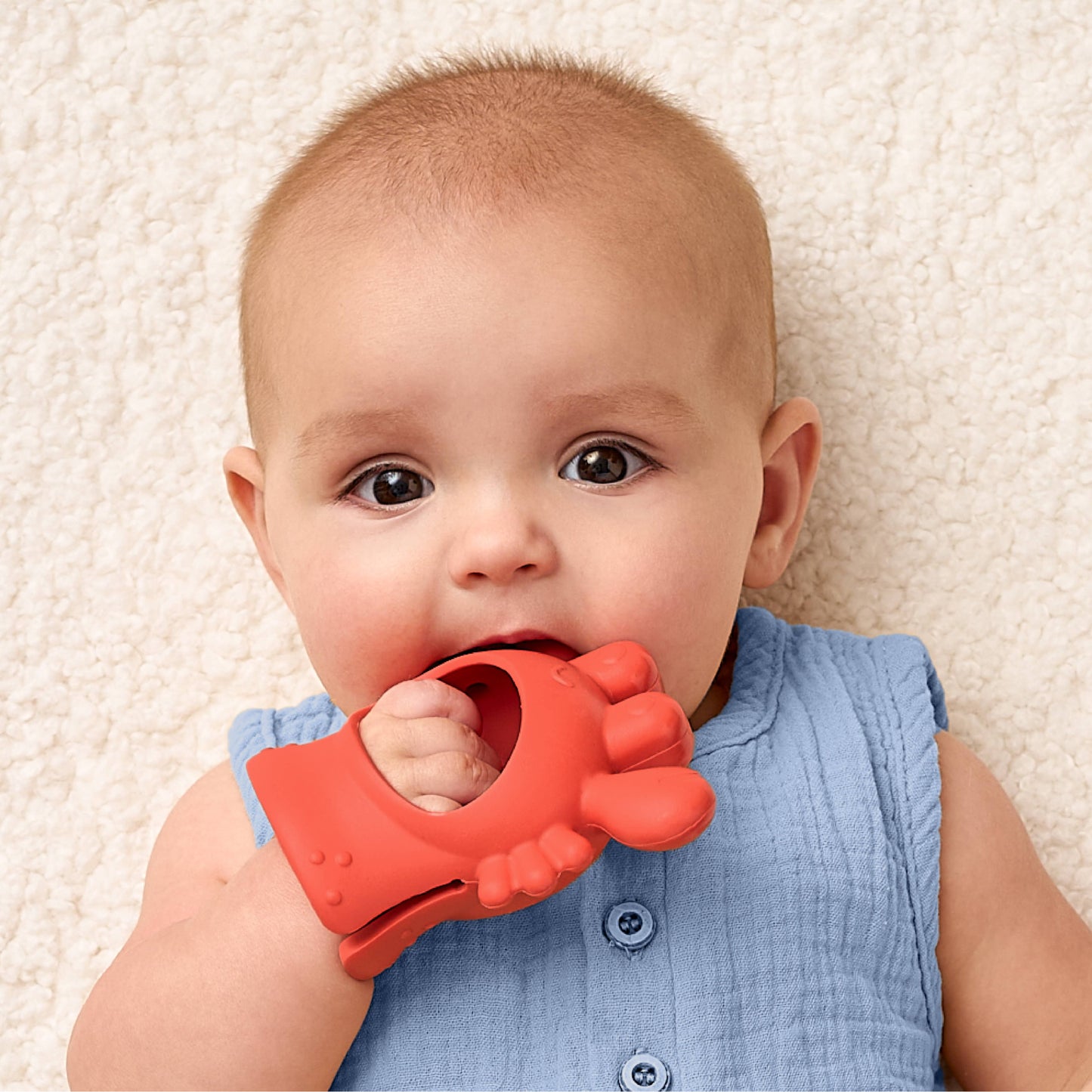 Crab Bitzy Grip™ Teether - Itzy Ritzy