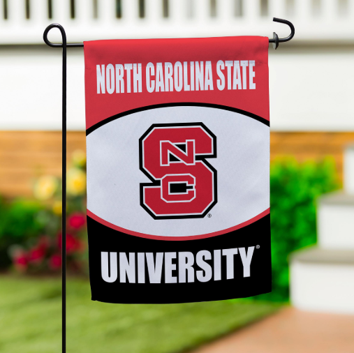 North Carolina State Wolfpack Garden Flag