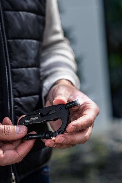 Unbound 6-In-1 Carabiner Multitool