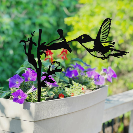Metal Outdoor Art - Hummingbird