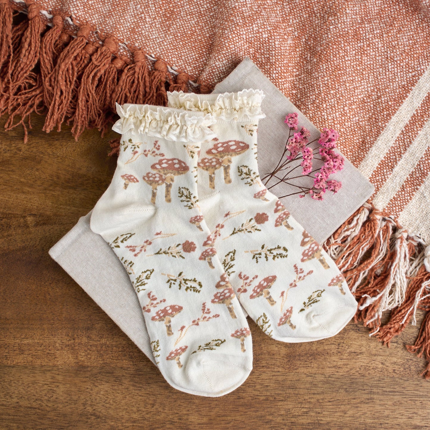 Cottage Garden Ruffle Socks