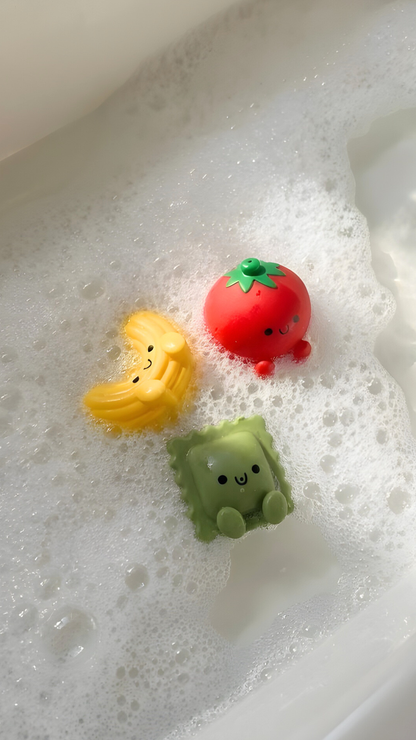Pasta Splash Pals™ Bath Toy - Itzy Ritzy