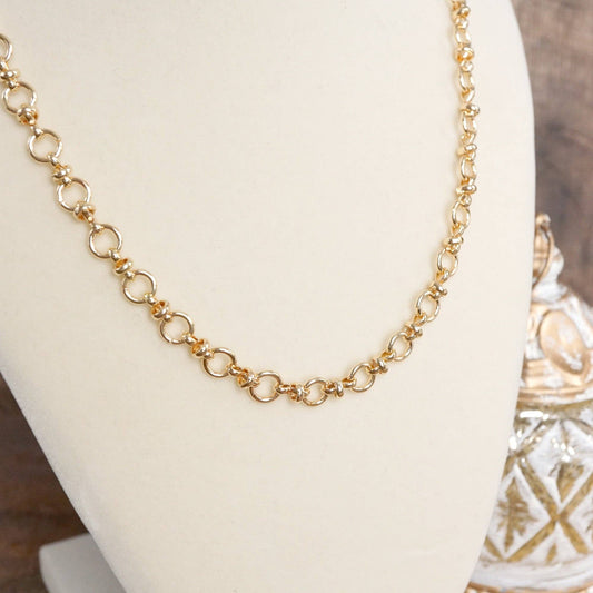 Fancy Ring Chain Necklace – Gold Tone