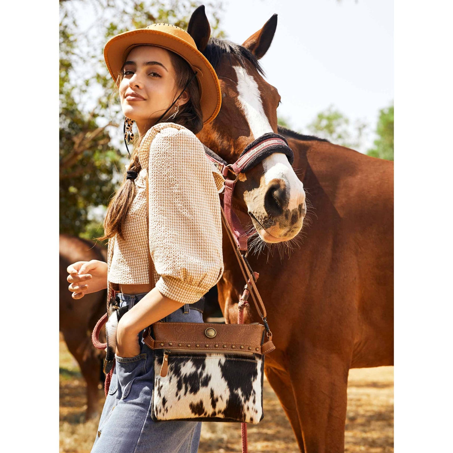 Remarkable Canvas & Hide Myra Bag